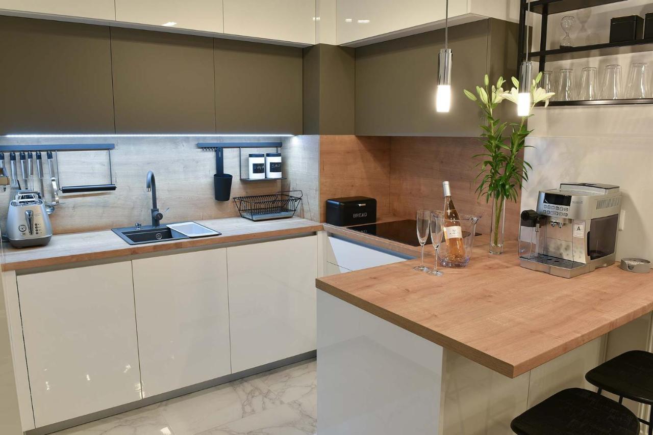 Astra Urban Garden Apartment, 2 Garage Parking Spaces Zagreb Ngoại thất bức ảnh