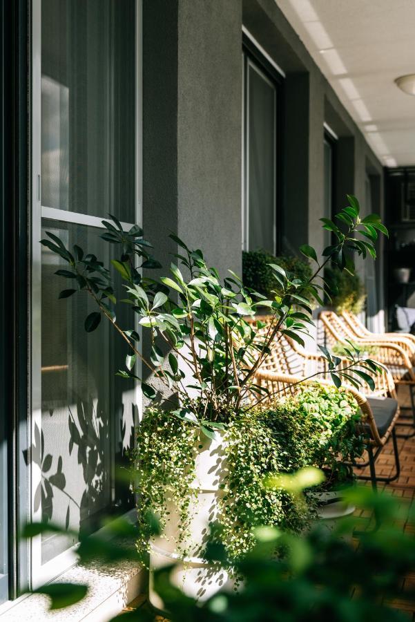 Astra Urban Garden Apartment, 2 Garage Parking Spaces Zagreb Ngoại thất bức ảnh