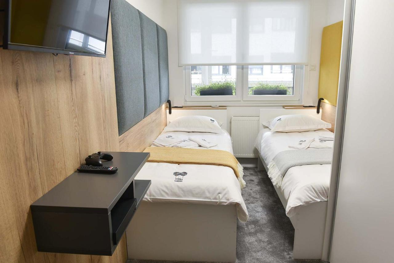 Astra Urban Garden Apartment, 2 Garage Parking Spaces Zagreb Ngoại thất bức ảnh