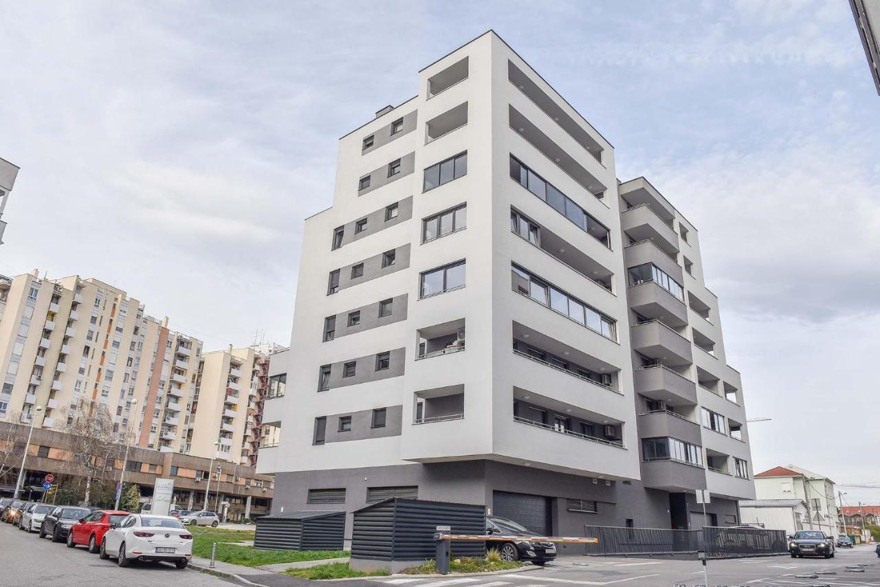 Astra Urban Garden Apartment, 2 Garage Parking Spaces Zagreb Ngoại thất bức ảnh