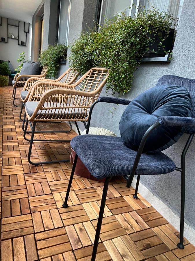Astra Urban Garden Apartment, 2 Garage Parking Spaces Zagreb Ngoại thất bức ảnh